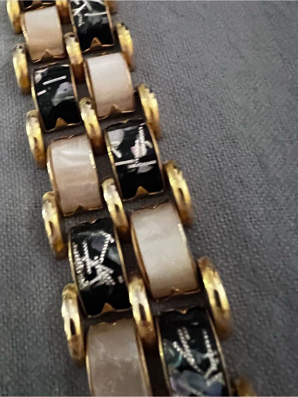 Gold-Tone Bracelet with Black and Cream mother-of-pearl Links - Picture 9 of 11